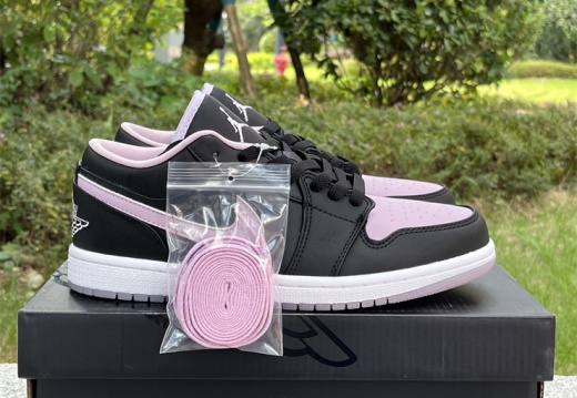 Air Jordan 1 Low SE  Black Iced Lilac DV1309-051  35.5-47.5 M54